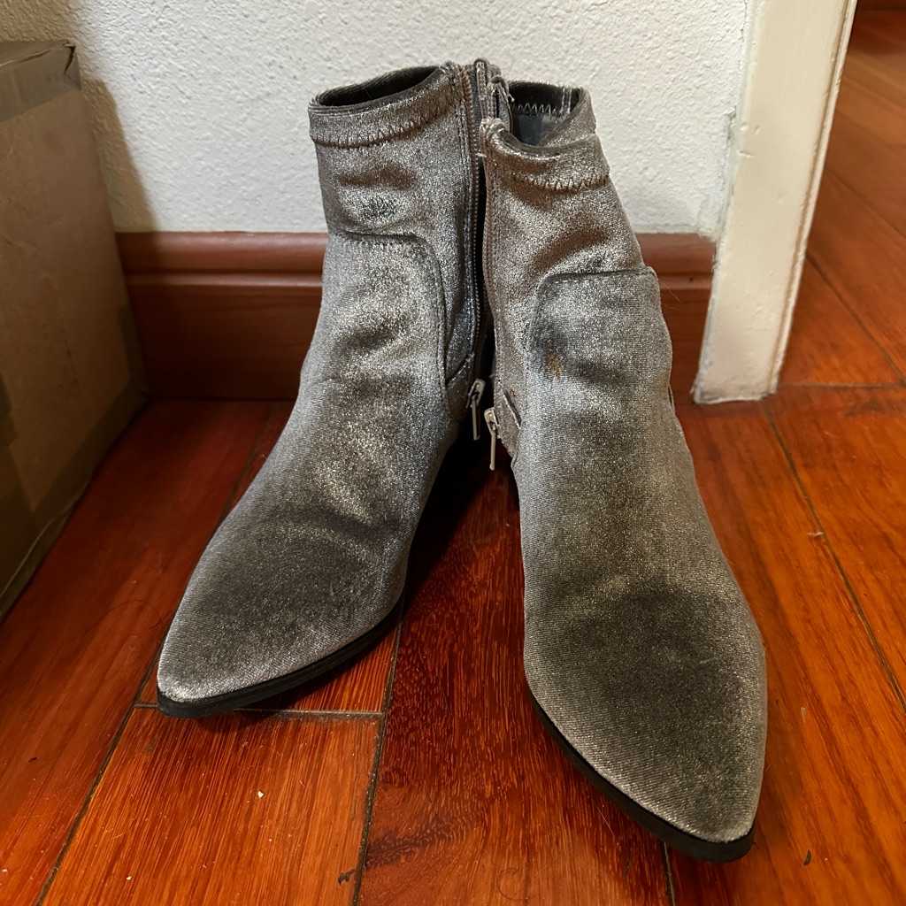Good Condition Sparkly Velvet Boots